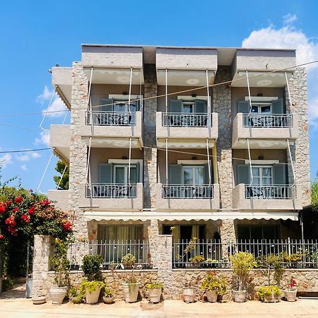 Aloe Luxury Apartments Porto Heli Exteriör bild
