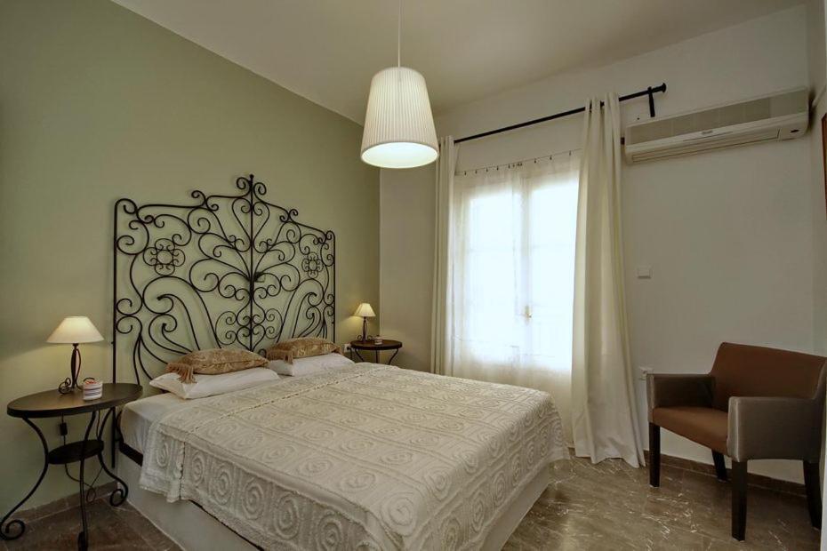 Aloe Luxury Apartments Porto Heli Exteriör bild